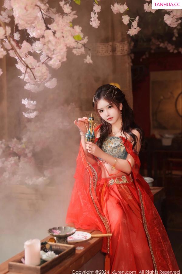   [XiuRen]高清写真图 2024.02.27 No.8146 小薯条nienie 性感美腿第11张图片